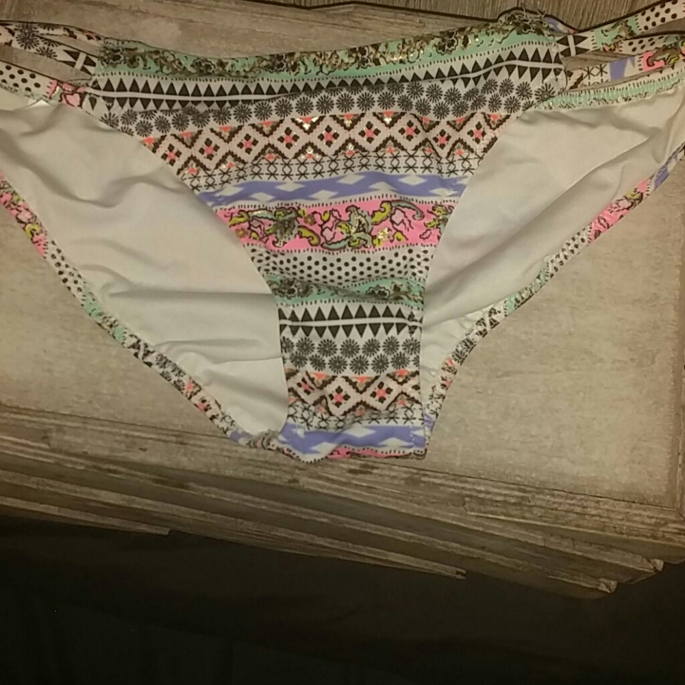 Victorias Secret Cheeky Bikini Bottoms